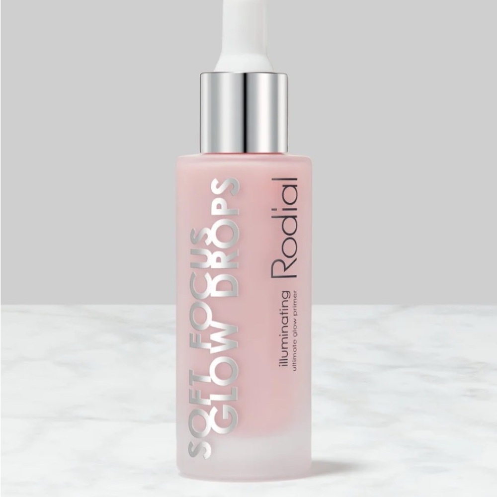 SOFT FOCUS GLOW BOOSTER DROPS

31 ml